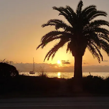 Apartment In Riva Al Mare *