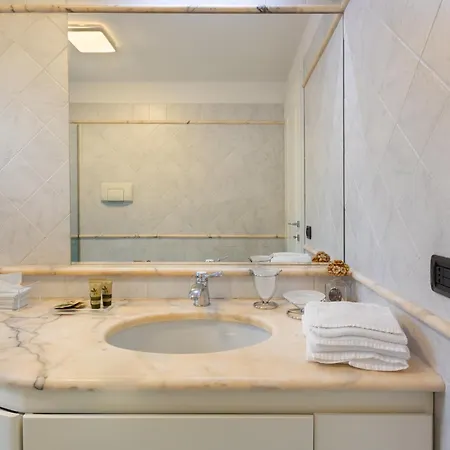 In Riva Al Mare Apartment *